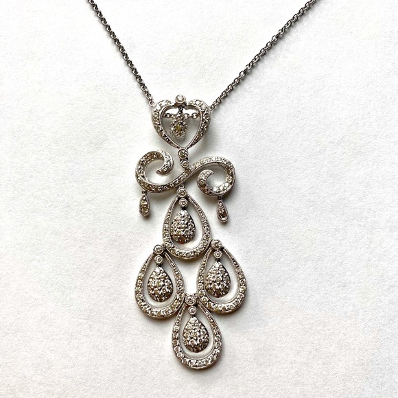 18k WHITE GOLD DIAMOND NECKLACE - Picture 3 of 7